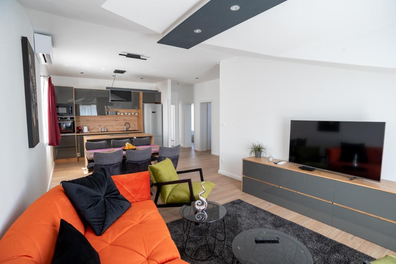 Onyx Apartment Split Exterior photo