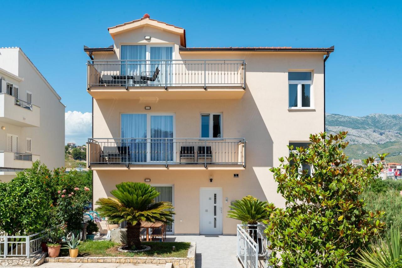 Onyx Apartment Split Exterior photo